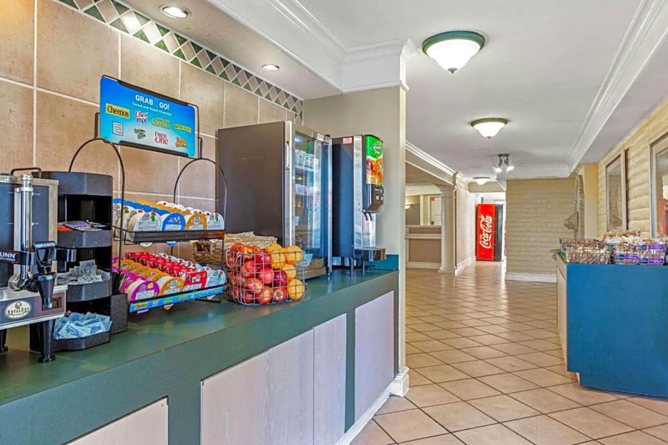 La Quinta by Wyndham Pinellas Park St Peterburg Clearwater