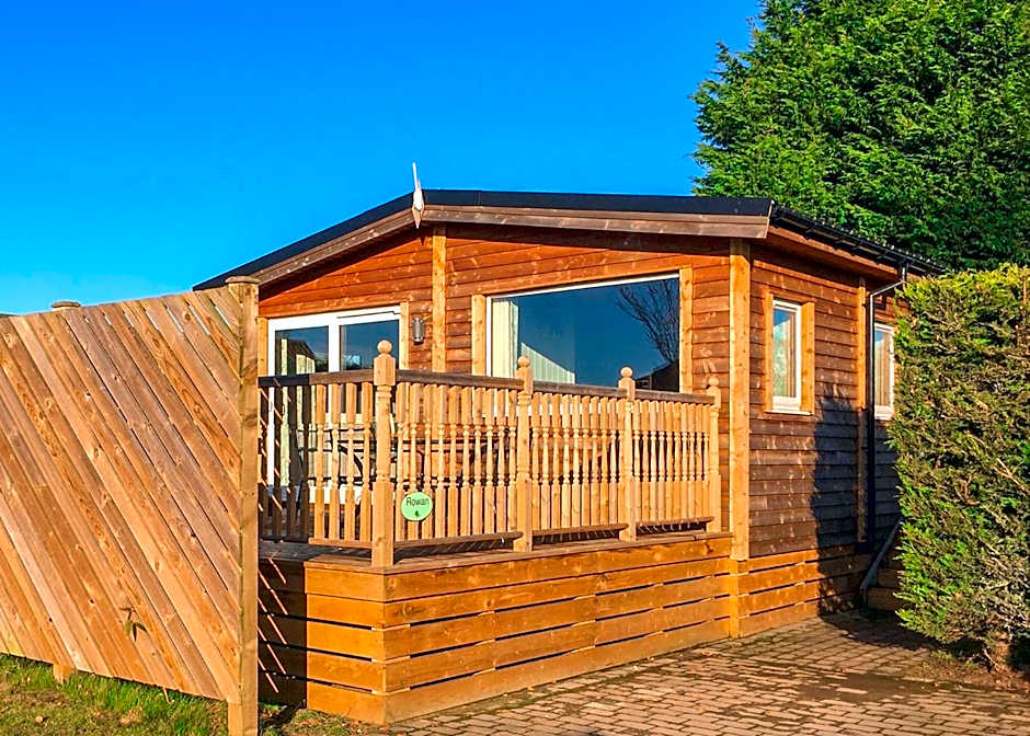 Hollybrook Lodges