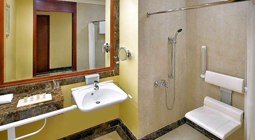 Sheraton Dammam Hotel & Convention Centre