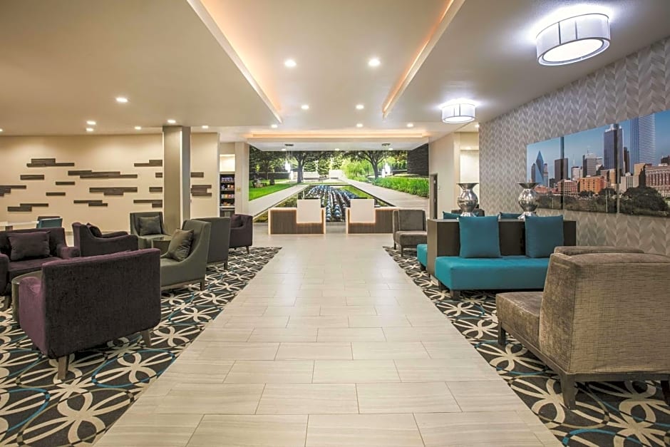 La Quinta Inn & Suites by Wyndham Dallas - Richardson