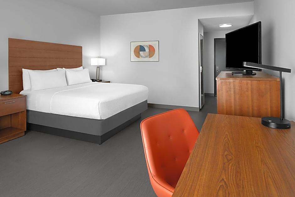 Holiday Inn Express & Suites Midland South I-20 By IHG
