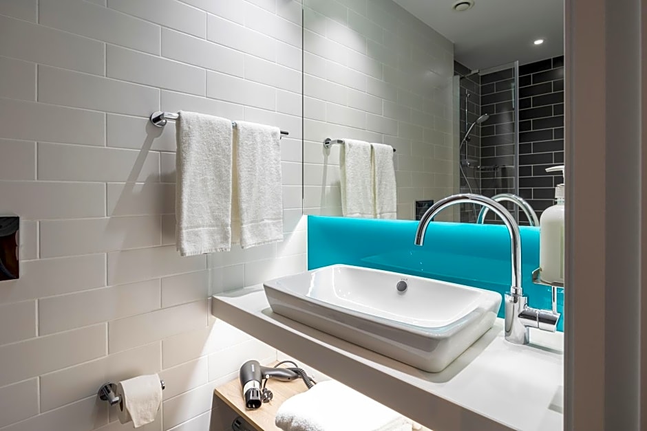 Holiday Inn Express Antwerp - City Centre By IHG
