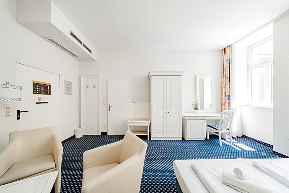 Self-Check-In Hotel Adlon