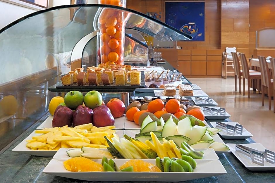 NH Ciudad De Santander