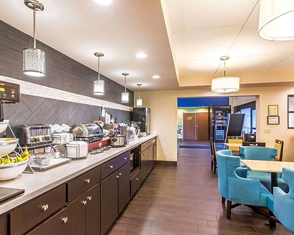 Comfort Suites Cookeville