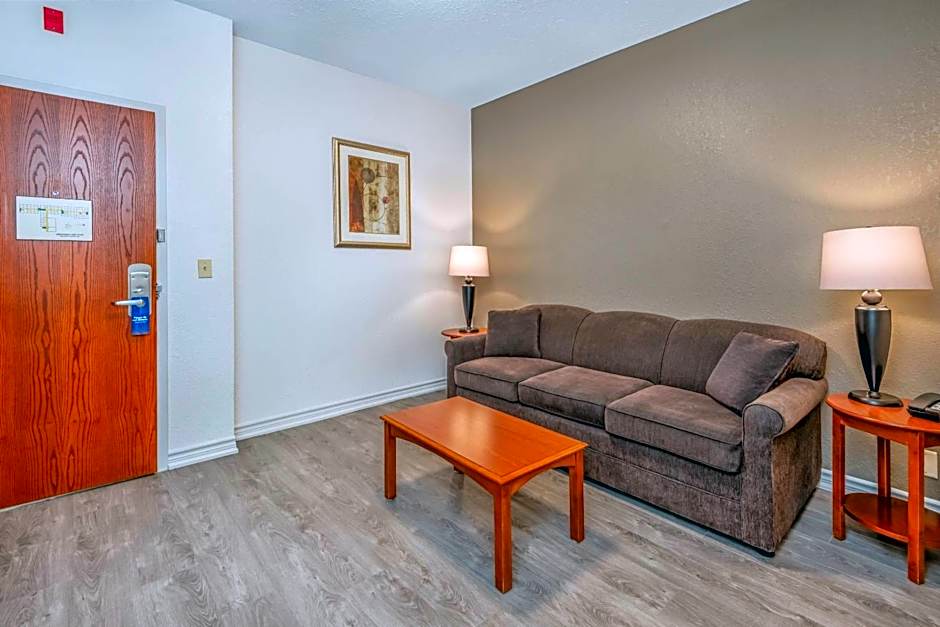 Comfort Inn & Suites Thousand Islands Harbour District