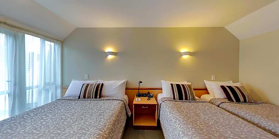 Heritage Dunedin Leisure Lodge