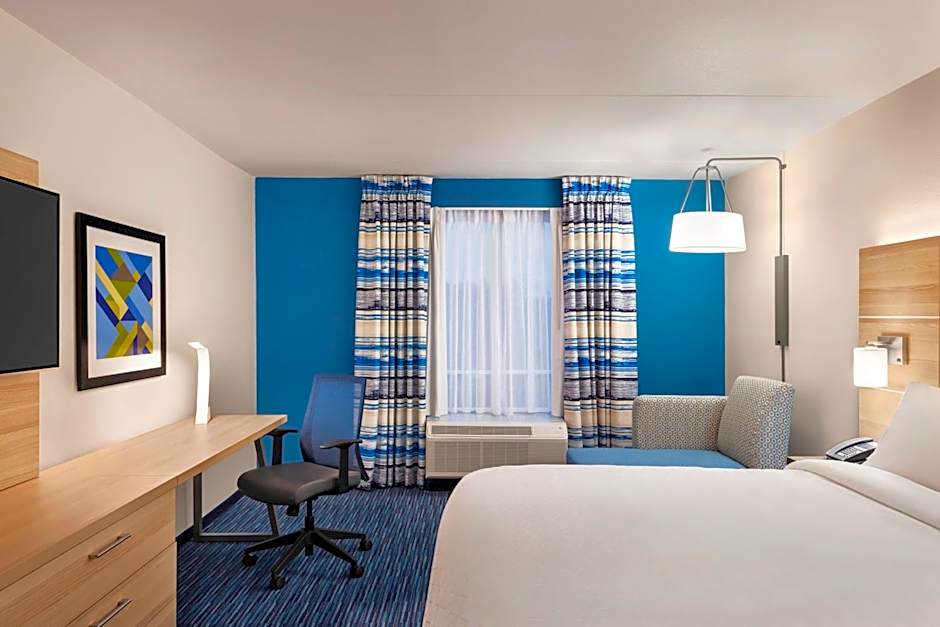 Holiday Inn Express Dumfries By IHG