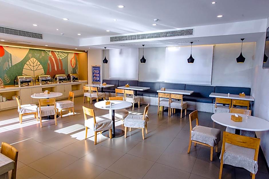 Hanting Hotel Pingdu Tongniu Plaza – Pingdu, Qingdao, WV