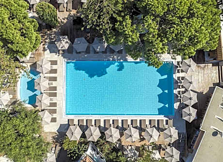 Contessa Hotel