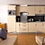 Aparthotel Roomzzz Leeds City West