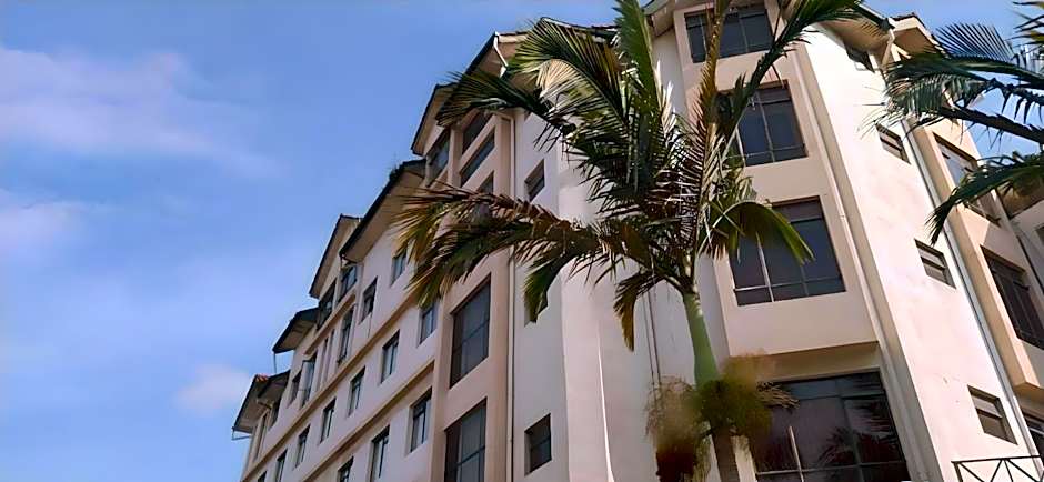 Plus254 Hotel