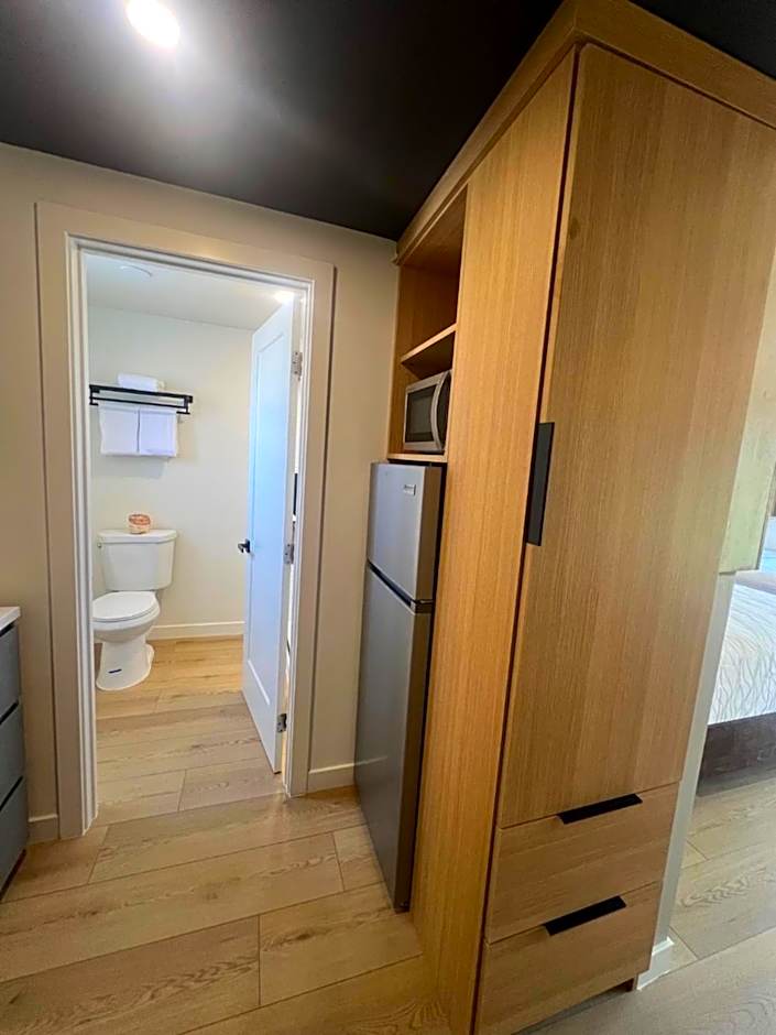 Lamp Liter Inn Visalia, an Ascend Collection Hotel