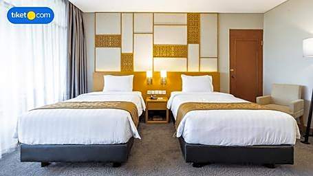 Patra Semarang Hotel & Convention