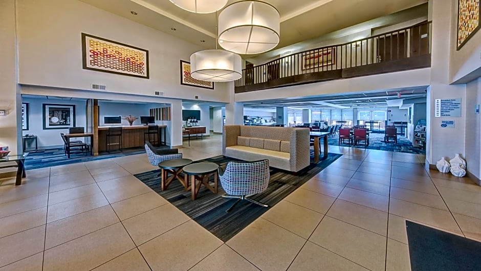 Holiday Inn Express Murfreesboro Central, an IHG Hotel
