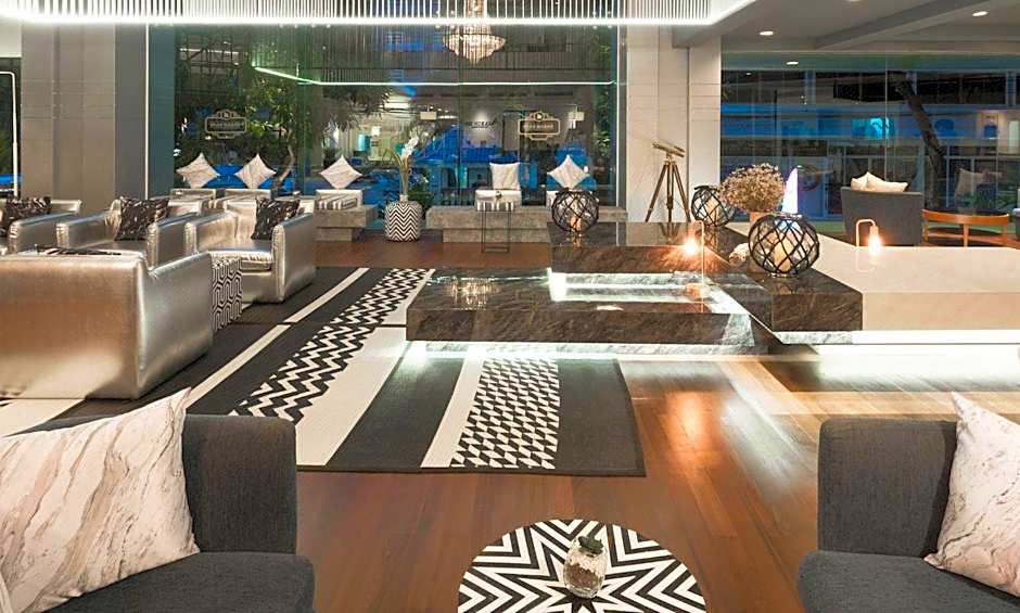 A-One The Royal Cruise Hotel Pattaya - SHA Extra Plus