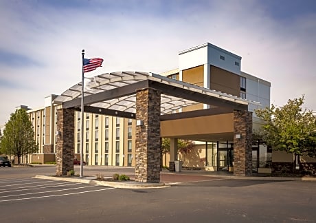 Best Western Plus Strongsville Cleveland