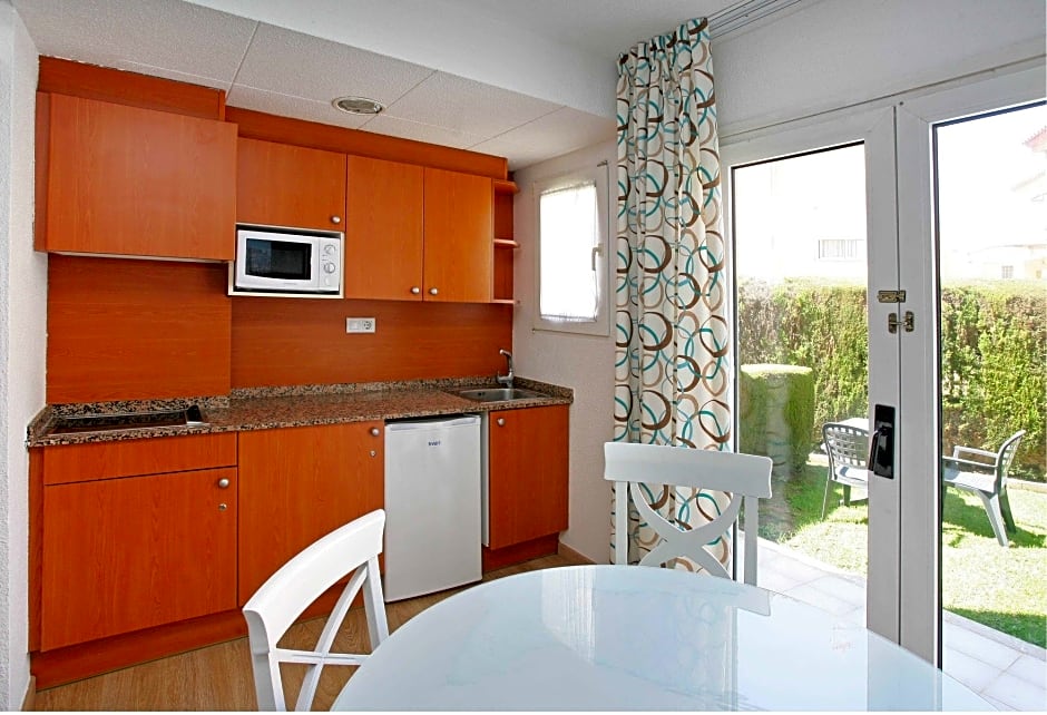 Aparthotel Jardines del Plaza