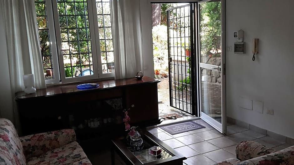 Bed&Breakfast "Fiorella" sul Lago