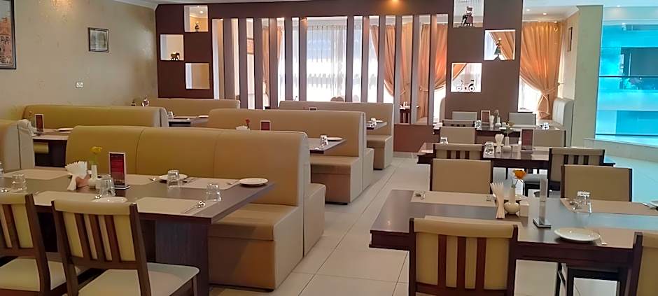 THE CASTLE PREMIUM HOTEL