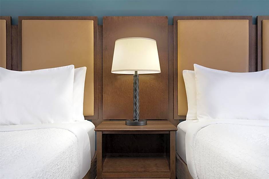 Best Western Plus Frontier Inn