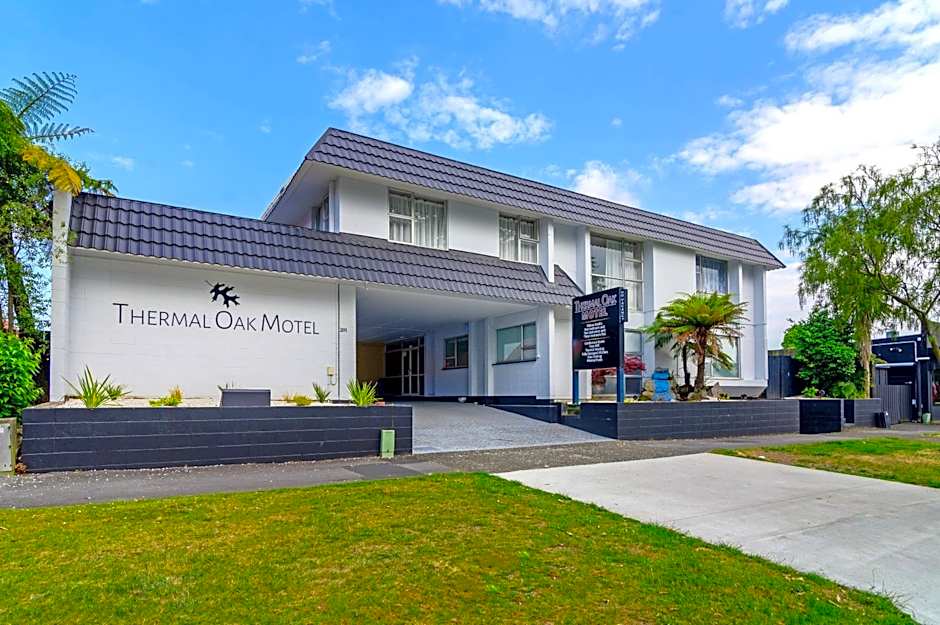 Thermal Oak Motel