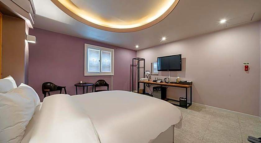 Bali Hotel