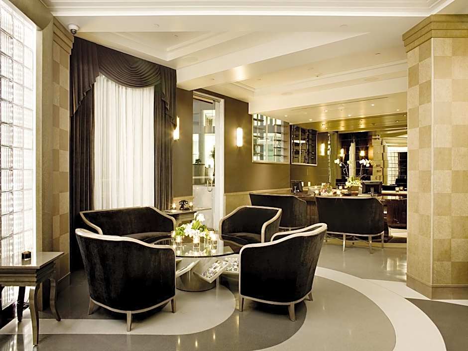 Hotel Shangri-La