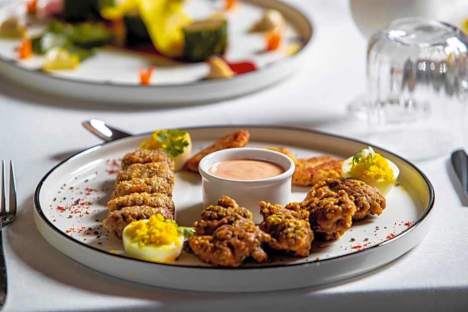 Escarpment Serengeti Luxury Camp