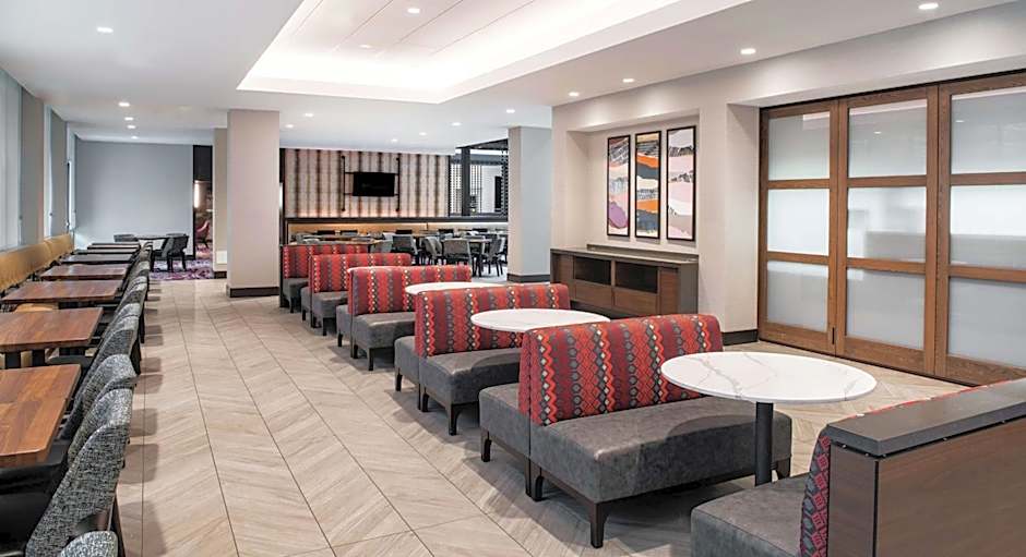 Embassy Suites by Hilton Walnut Creek