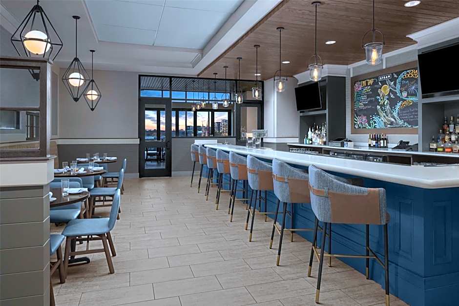 Embassy Suites By Hilton Wilmington Riverfront