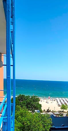 Economy Twin Room with Extra Bed - Side Sea View (2 Adults + 1 Child)