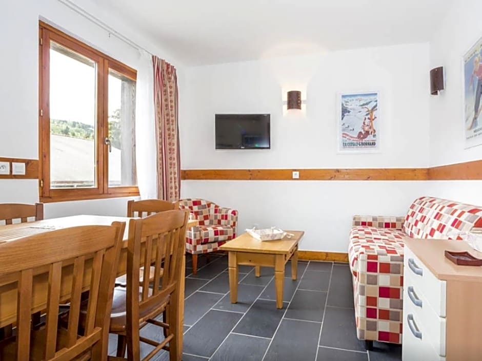 Les Aiguilles De Warens