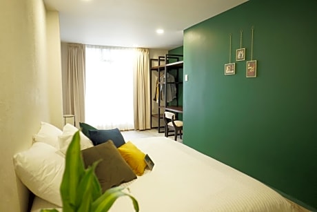 Queen Suite