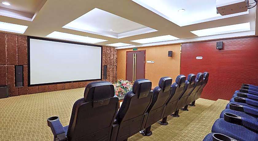 Holiday Inn Express Nanjing Xuanwu Lake By IHG