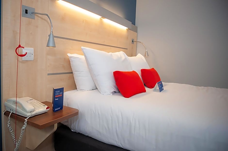 Holiday Inn Express Folkestone Channel Tunnel By IHG