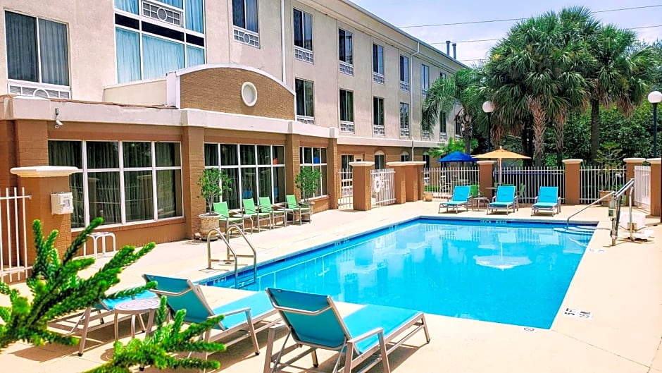 Holiday Inn Express & Suites Jacksonville South - I-295, an IHG Hotel