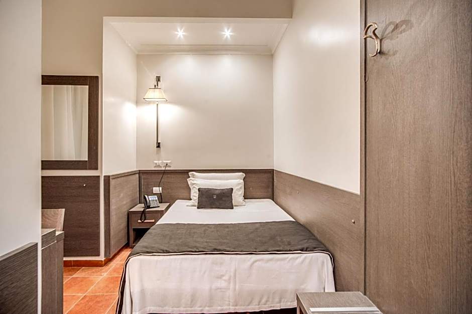 Hotel Mirti