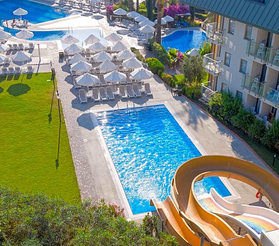 Novum Garden Side Hotel