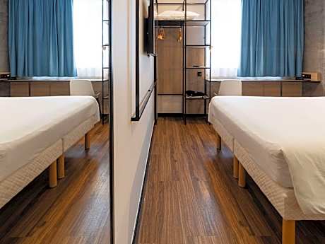 Standard Room with 2 single bed