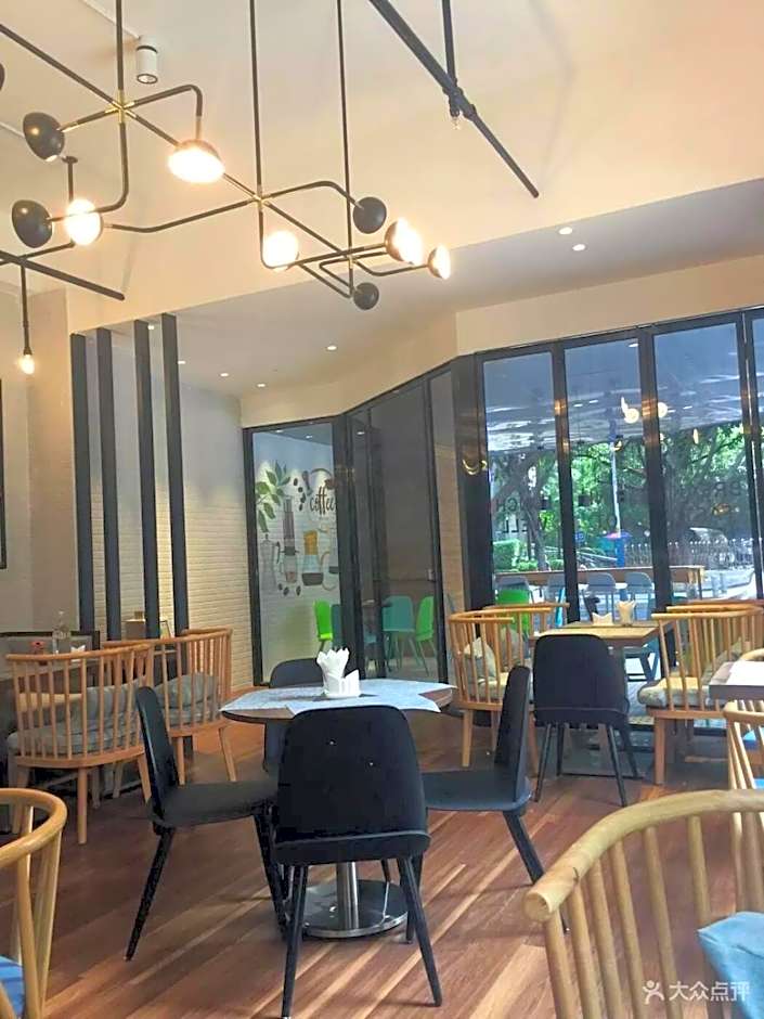 Paco Hotel Gangding Metro Guangzhou