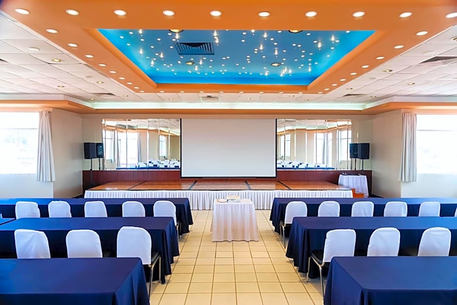Plaza Uruapan Hotel 