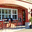 Bel Abri Napa Valley Inn