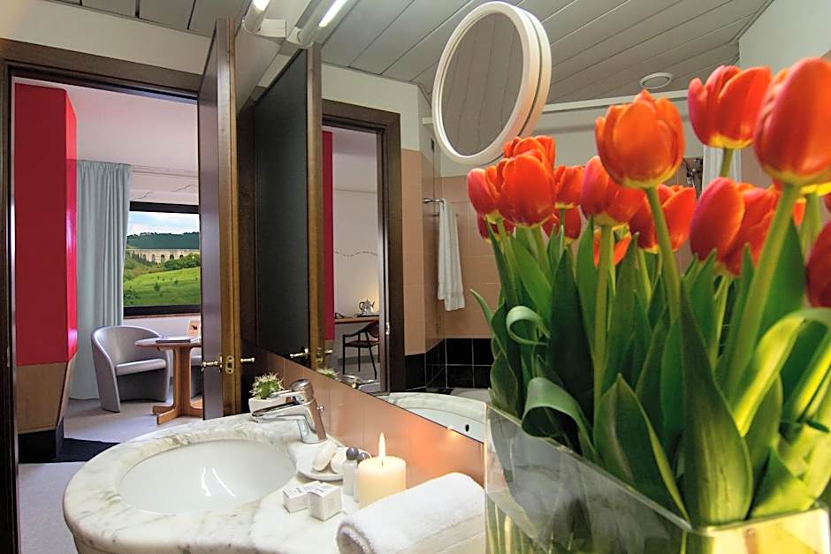 Albornoz Palace Hotel