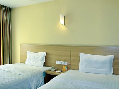Business Twin Room