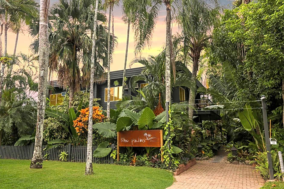 The Palms At Palm Cove