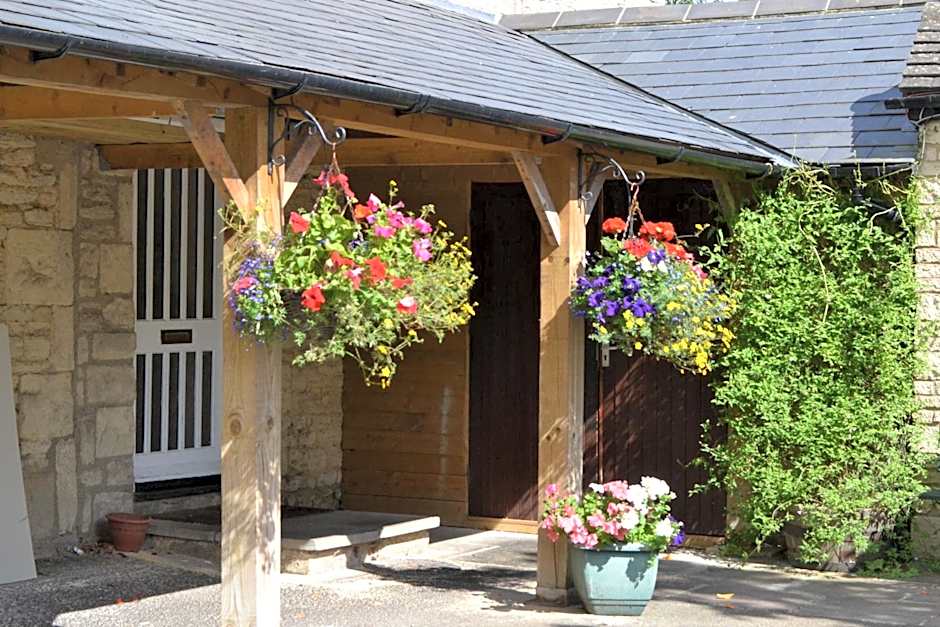 The Highwayman Hotel