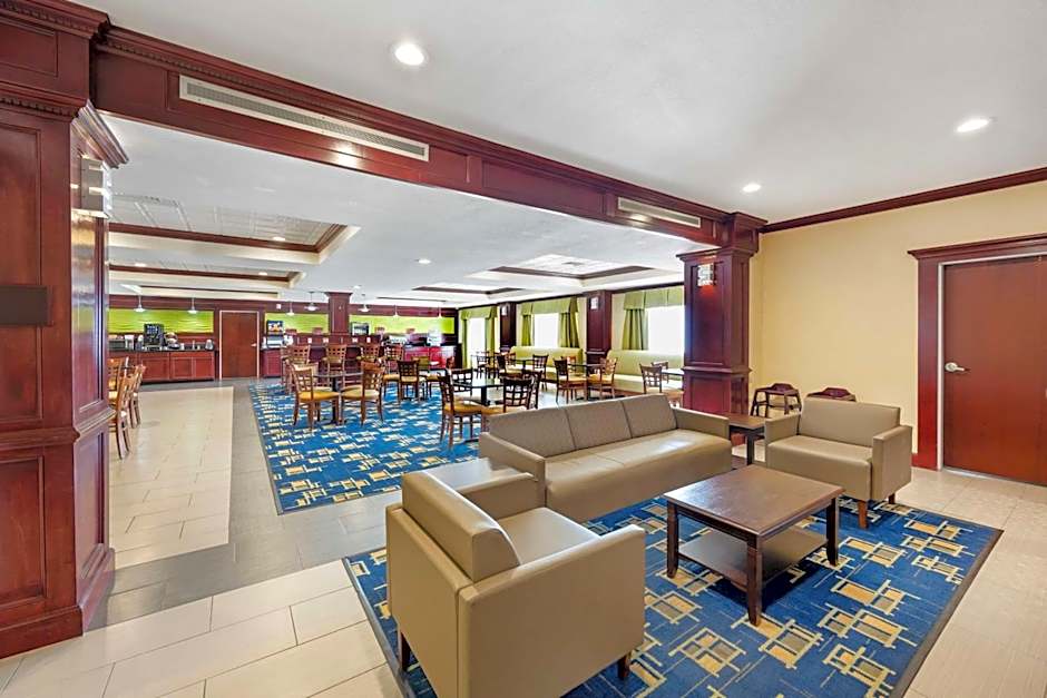 Best Western Plus Pratt