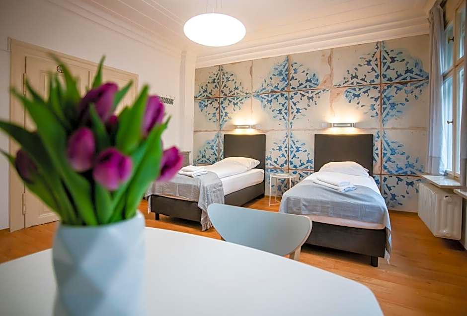 Aparthotel Villa Elon