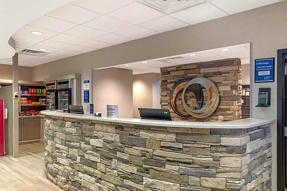 Best Western Plus Greenville I-385 Inn & Suites